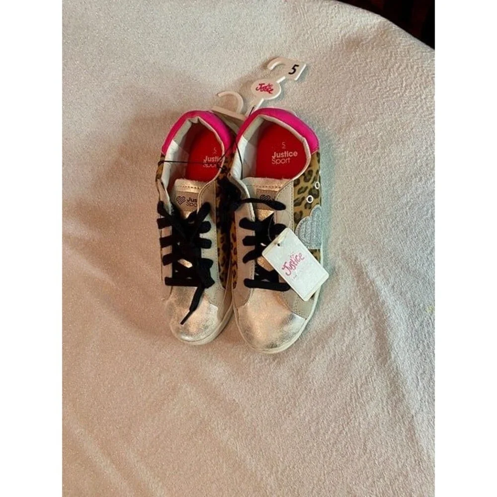 NWT Big Girls Justice Sport Cheetah Print Shoes. Size 5